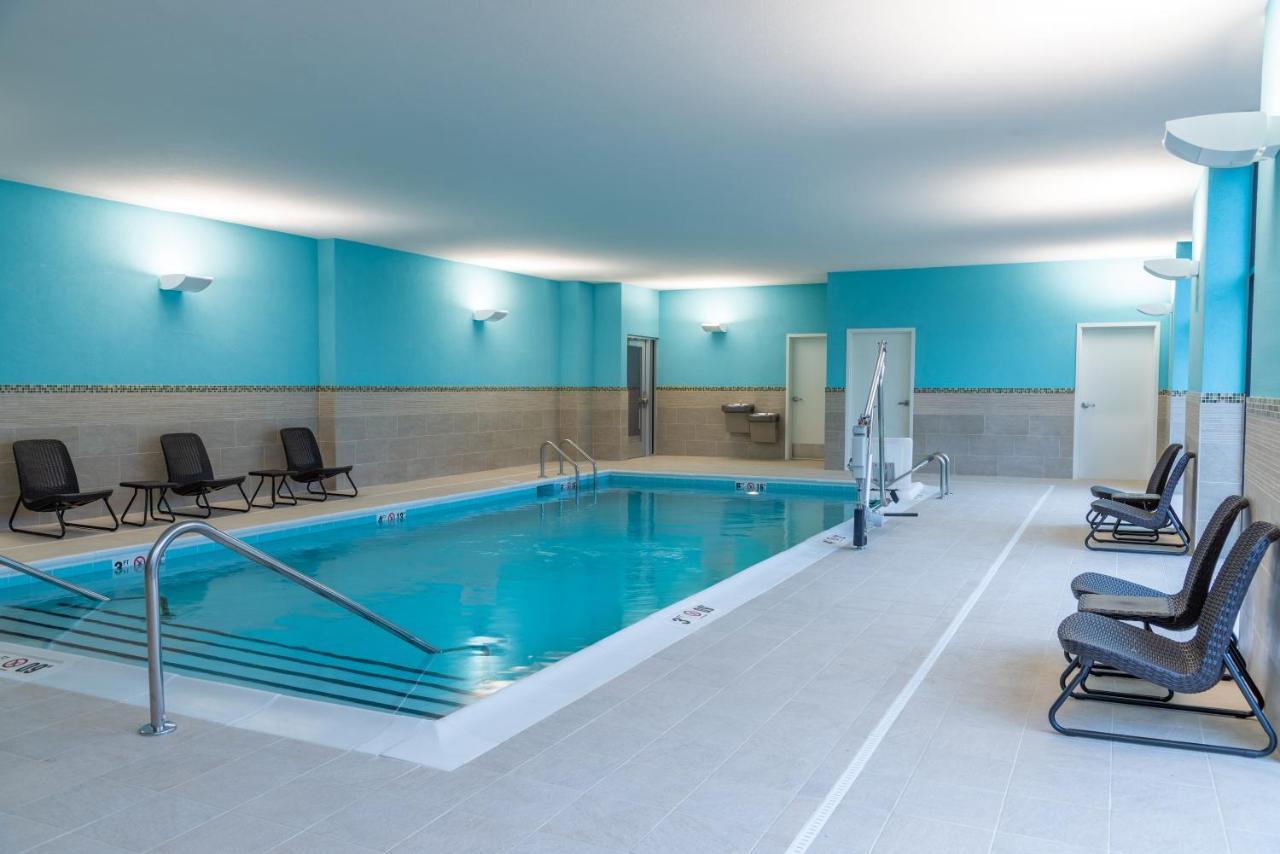 Hotel Springhill By Marriott Leawood 2*